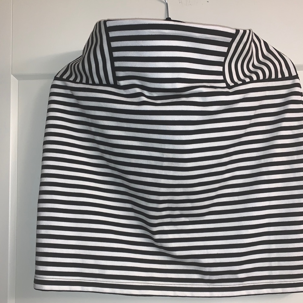 Striped mini skirt